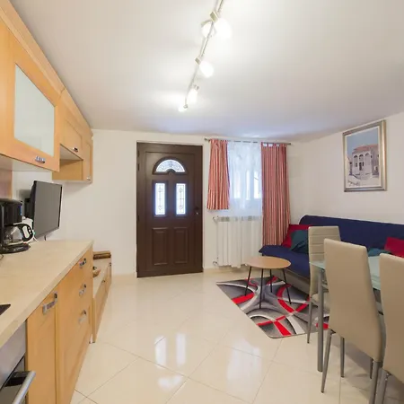 Portun Apartament Vrsar